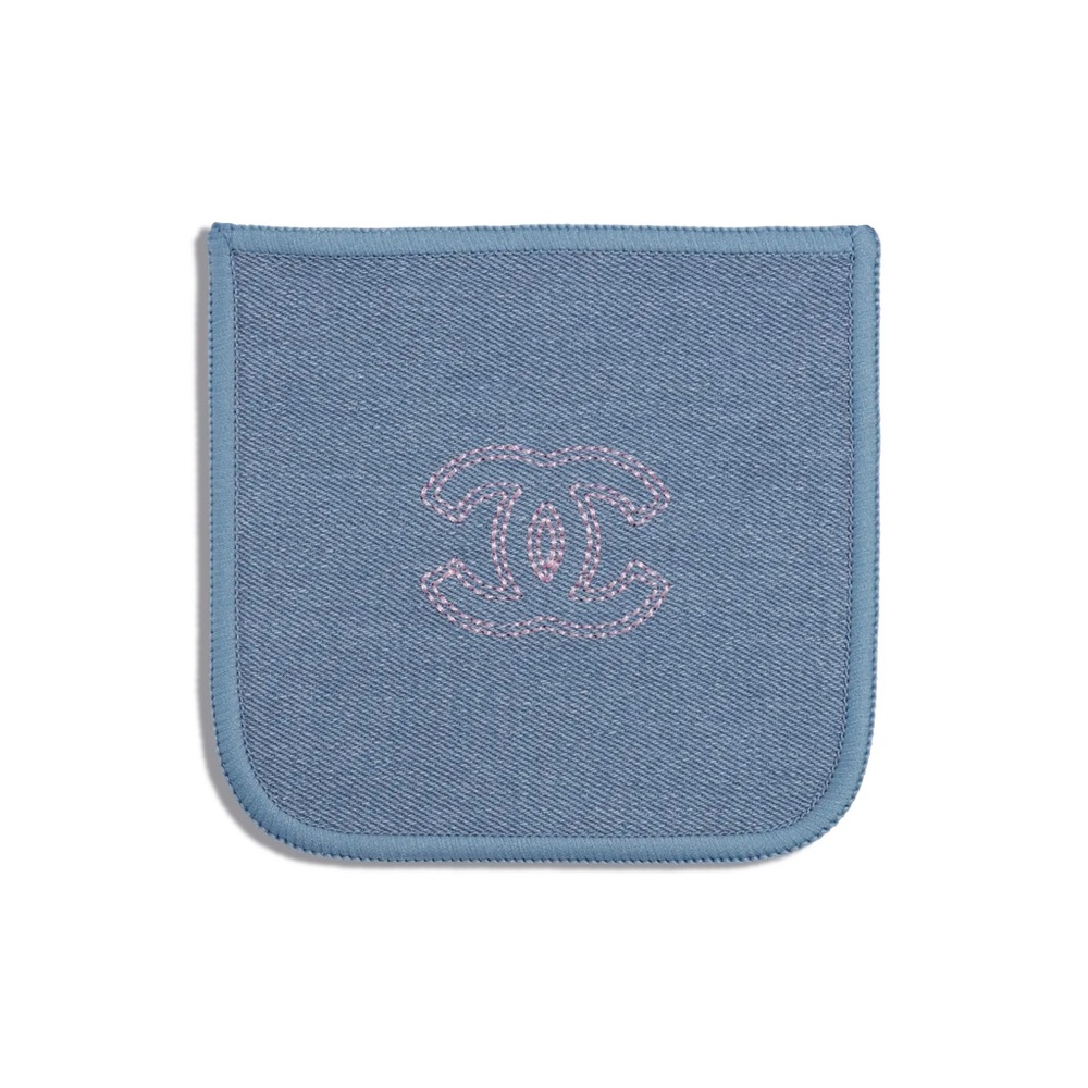 CHANEL LIMITED EDITION COCO DENIM ILLUMINATING HIGHLIGHTER POWDER - Picture 5 of 10